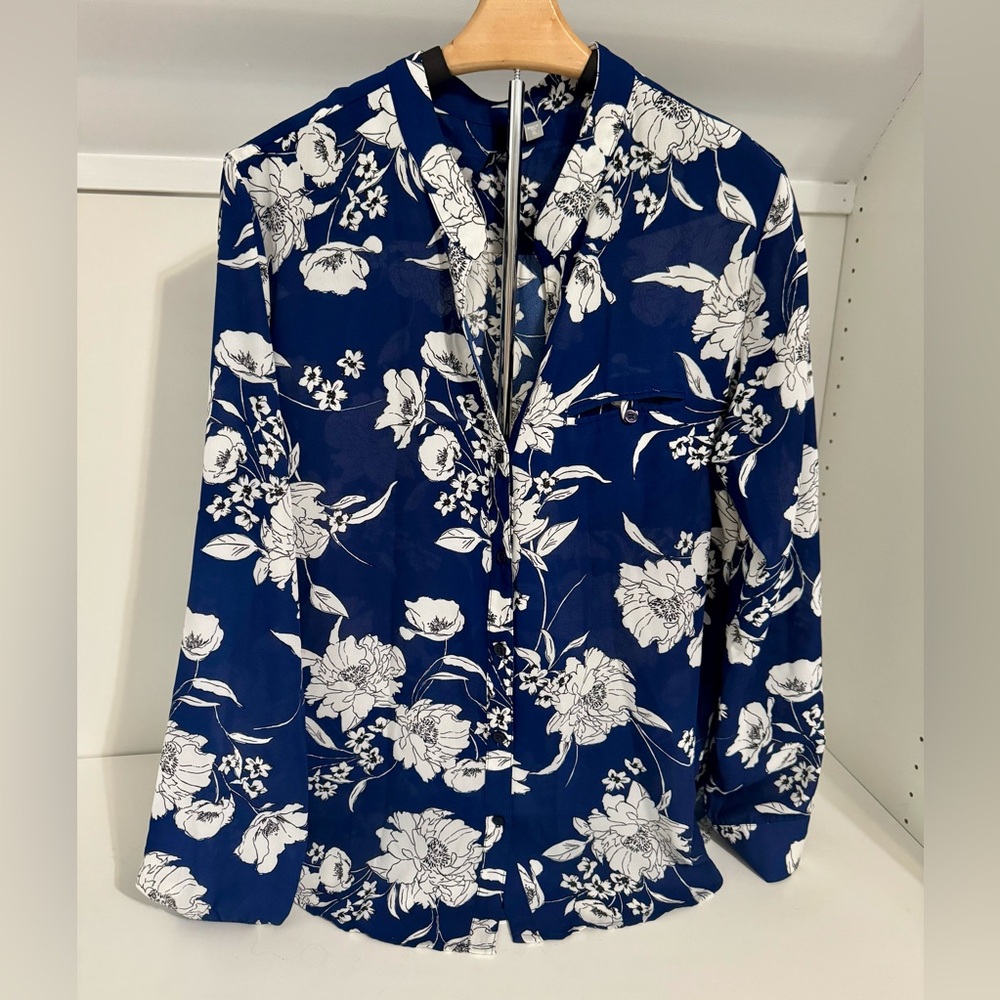 Kut from the Kloth Navy and White Floral Top Long Sleeve Size:XL